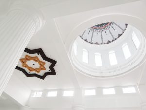 Masjid Raya Al Azhar Tangerang Selatan